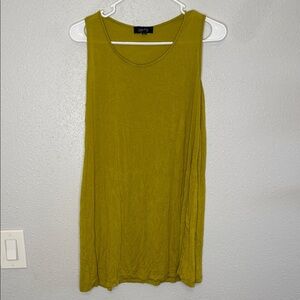 Comfy USA Women's Green Sleeveless Long Tank Top Size Medium